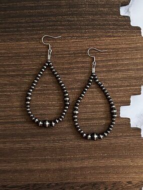 Handmade Brushed Steel Western Pearl Dual Graduated Teardrop Earrings